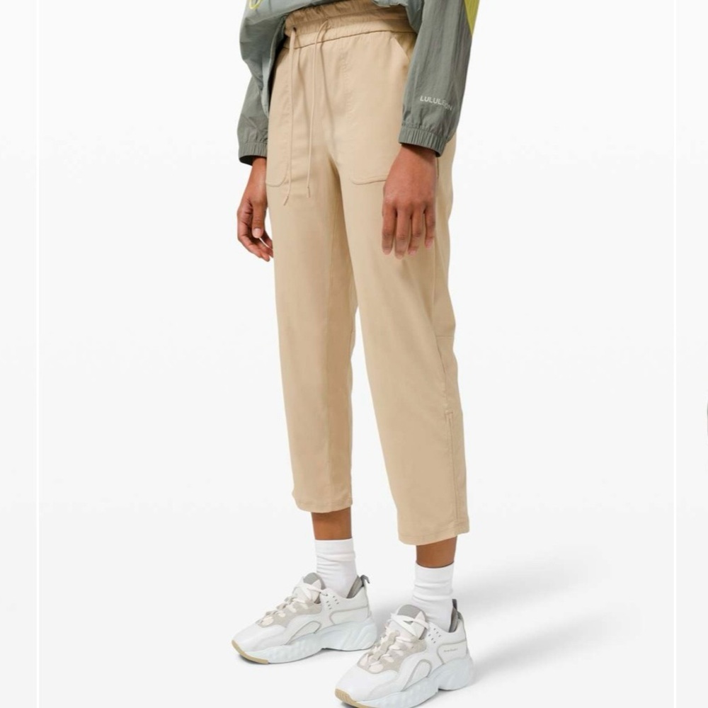 Lululemon Size 16 Beyond the Studio Crop Pants Trench
